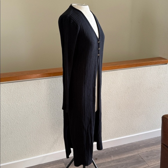 Future Collective Black Sweater duster size medium 3 button closure - Picture 7 of 11